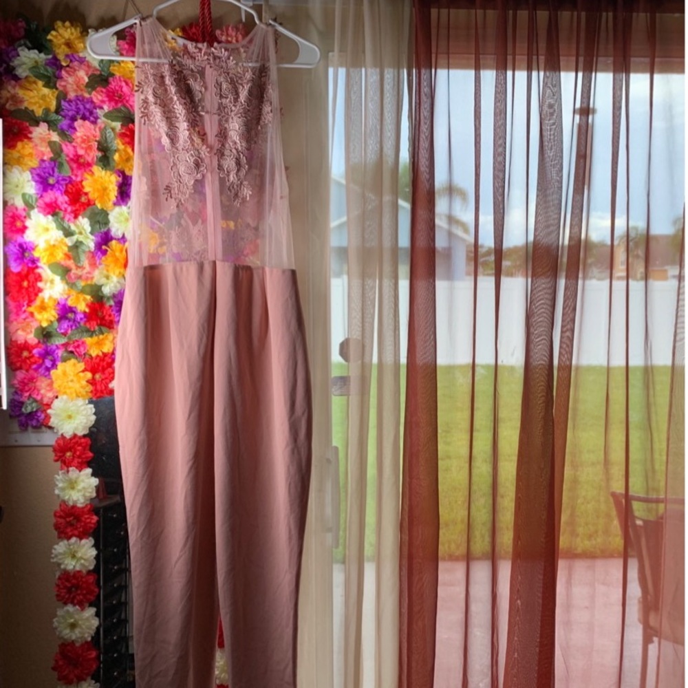 Woman’s pink Jumpsuit